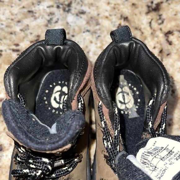 Nike Toddler boots - Picture 7 of 7